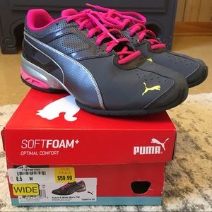Women’s Puma Tazon 6 Silver Pink Grey Sneakers Size 8.5 Wide